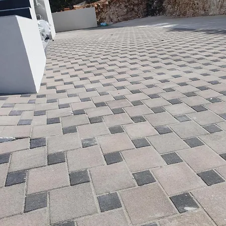 Palace Deluxe Ii Трогир