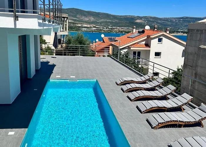 Palace Deluxe Ii Apartment *